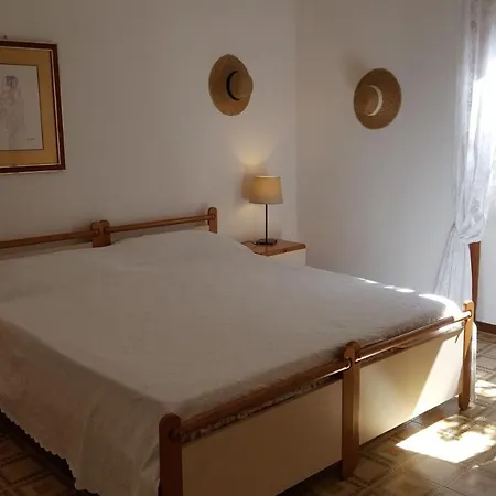 Daire Anna: Ampio Con Terrazza Vista Mare Fuscaldo