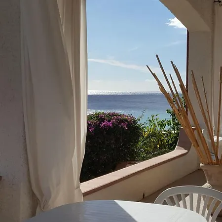 Anna: Ampio Con Terrazza Vista Mare *